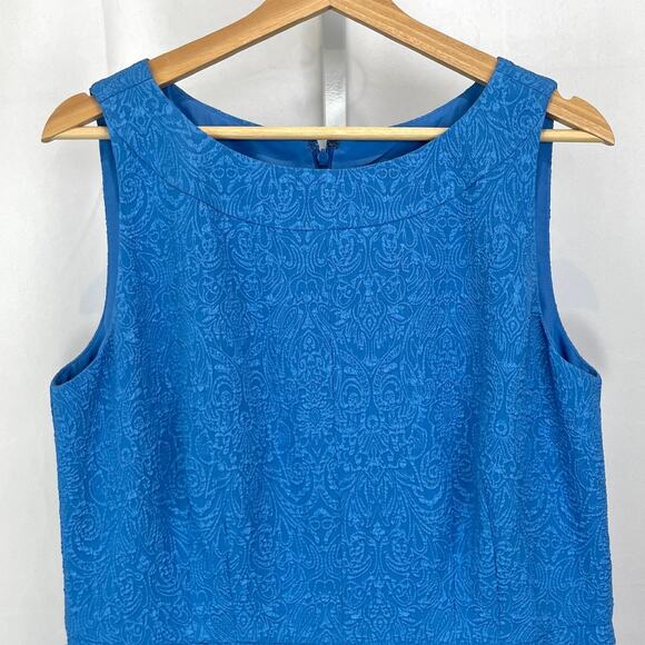 NWT ANN TAYLOR Sleeveless Sheath Shift Dress Textured Filigree Blue Size 12 - Picture 5 of 9